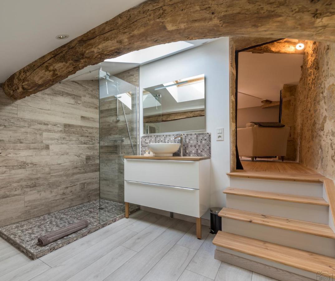 Sainte-Colombe  La Vigneraie De Laura B&B 외부 사진