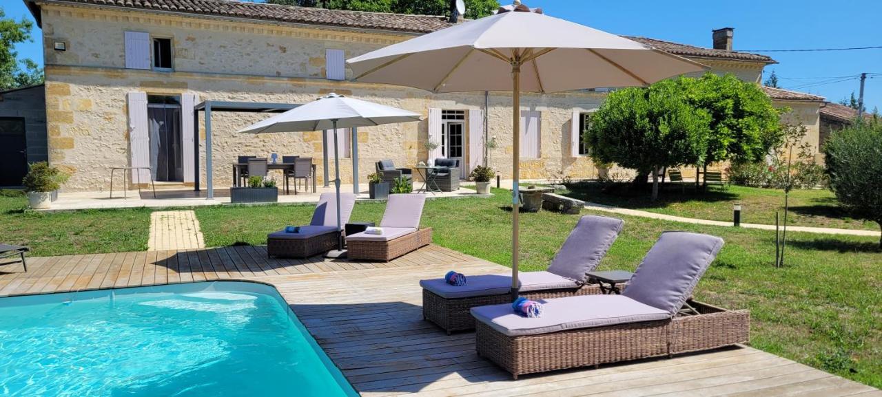 Sainte-Colombe  La Vigneraie De Laura B&B 외부 사진