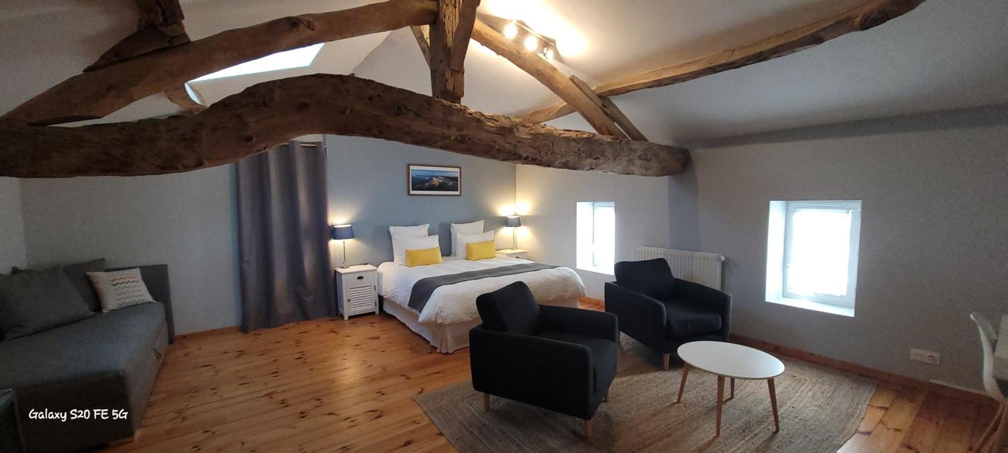Sainte-Colombe  La Vigneraie De Laura B&B 외부 사진
