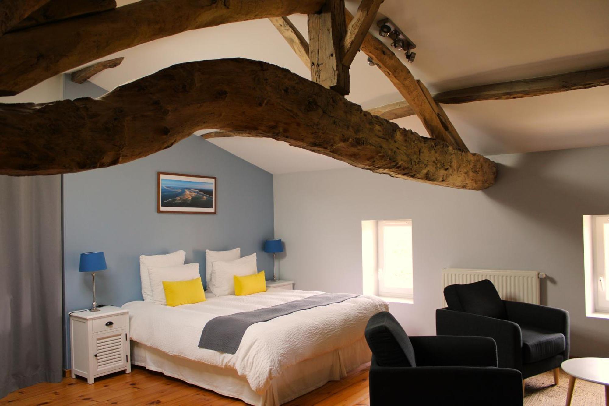 Sainte-Colombe  La Vigneraie De Laura B&B 외부 사진