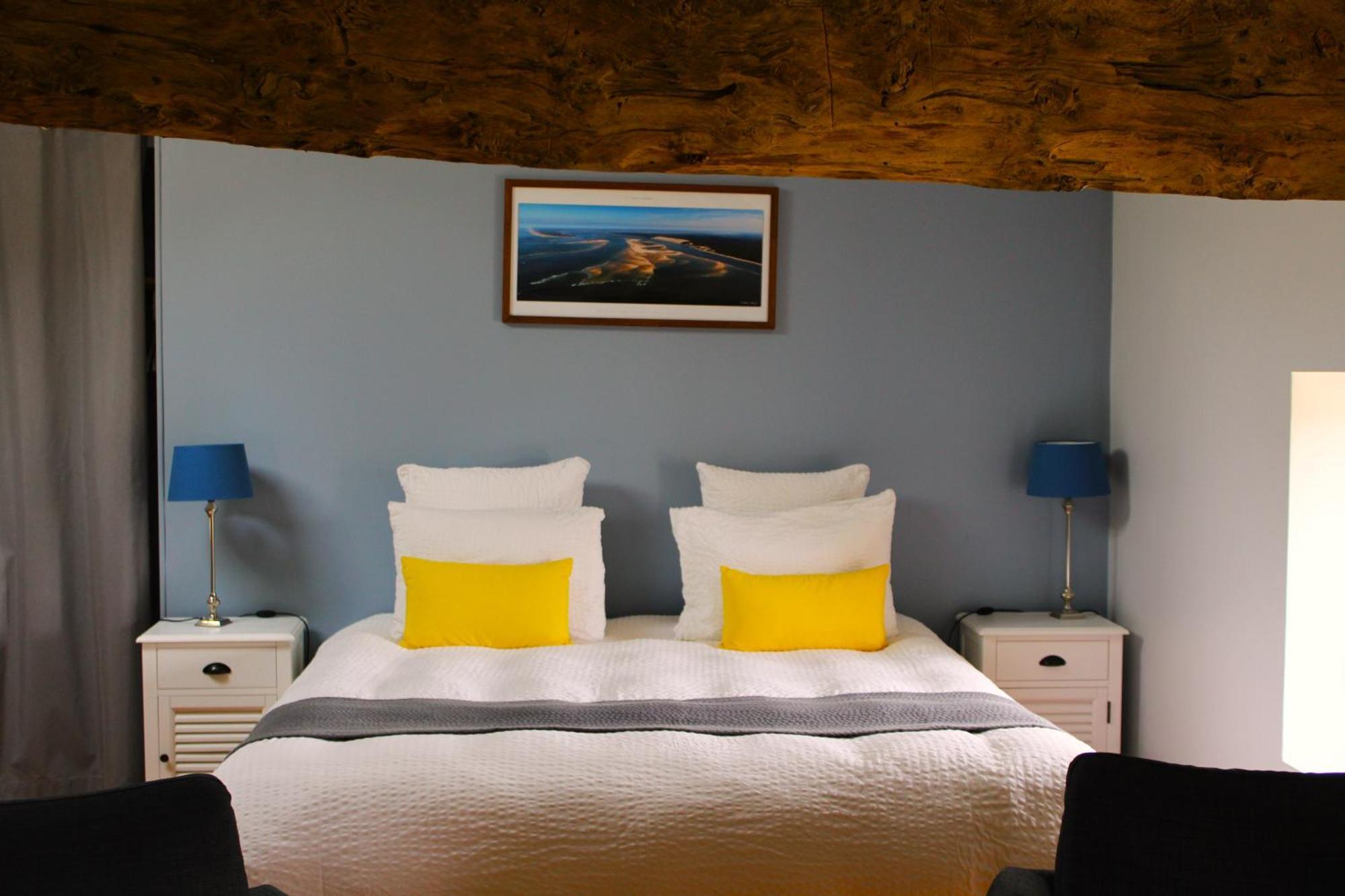 Sainte-Colombe  La Vigneraie De Laura B&B 외부 사진